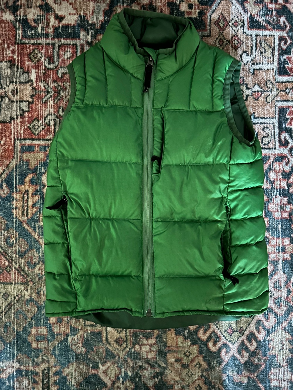 REI Kids Green Quilted Puffer Vest, size 6-7